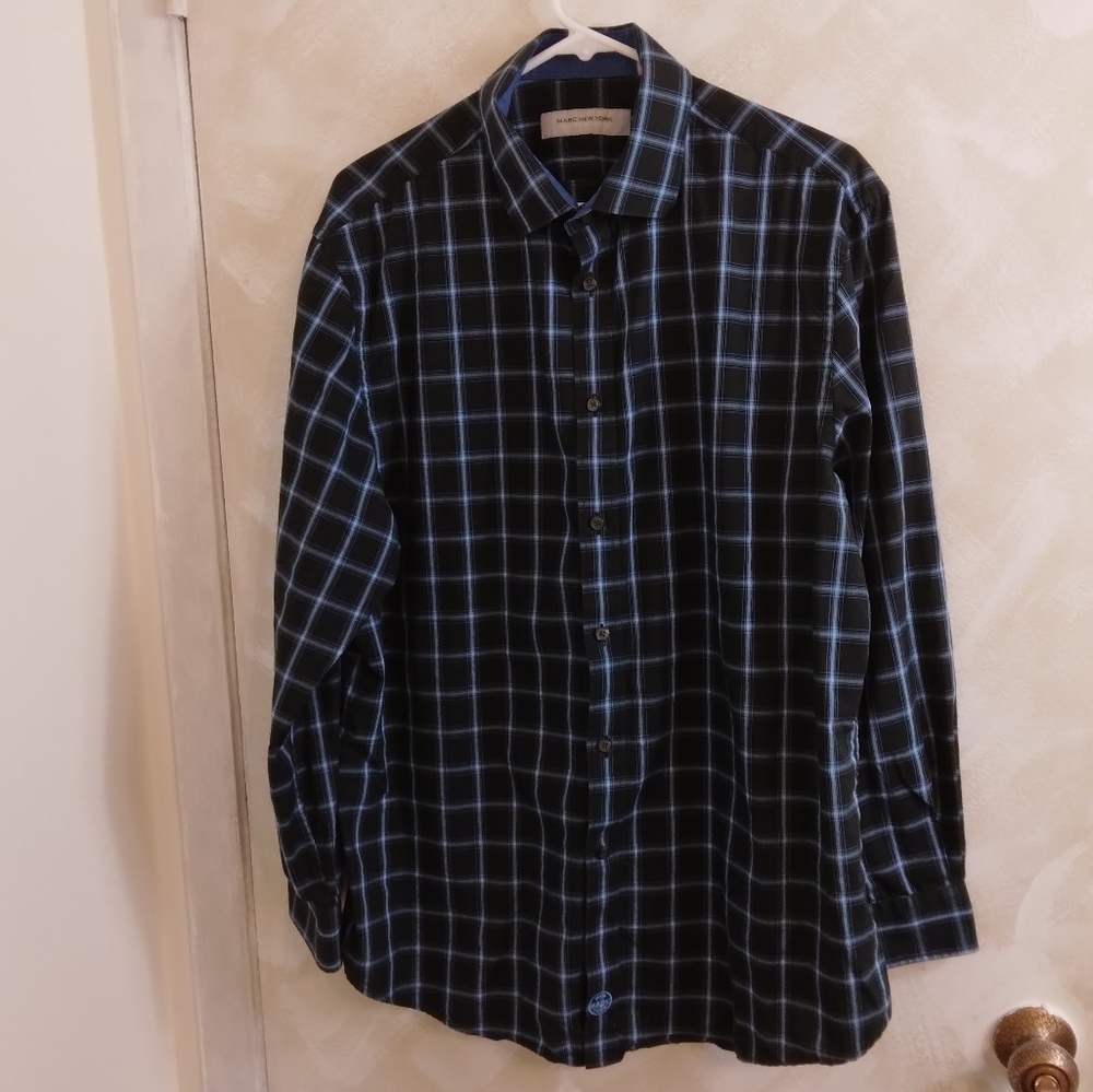 Size XL Marc New York Andrew Marc Long Sleeve Button up Black Blue Plaid